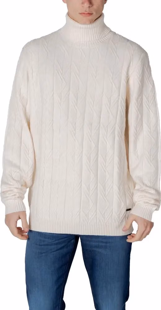 In My Hood Cream Polyester Turtleneck